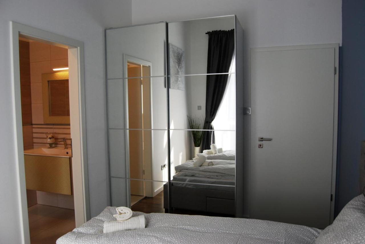 Luxurious Apartment With Balconies In Downtown Bp 布达佩斯 外观 照片